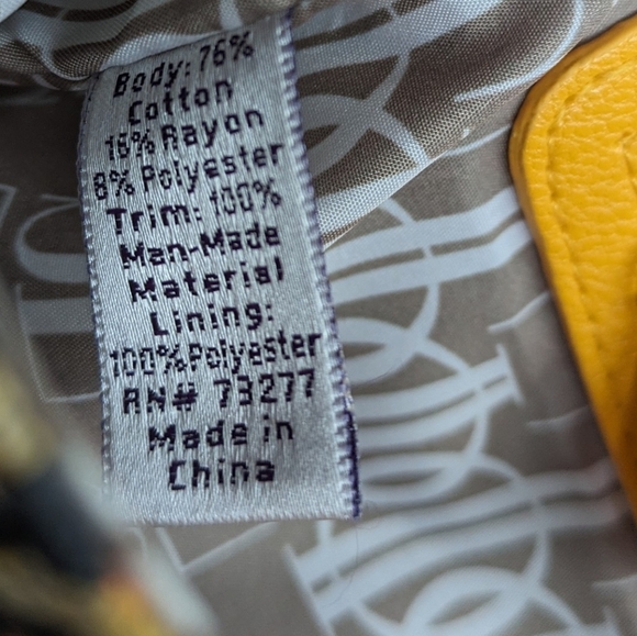 Jennifer Lopez JLO Cheetah Print Clutch Purse Magnetic Closure. Zip Pockets. - Picture 11 of 14